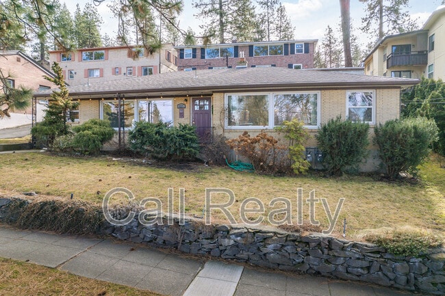 Building Photo - 827 W 11th Ave Unit #2