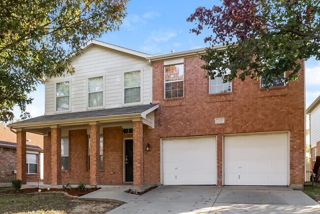 8425 Vicksburg Ln