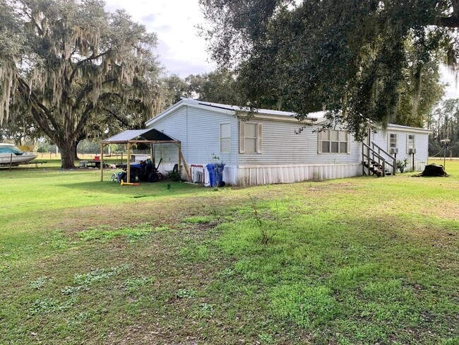 Photo - 17028 FL-674