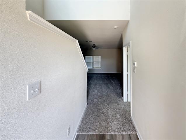 Photo - 913 Serena Dr