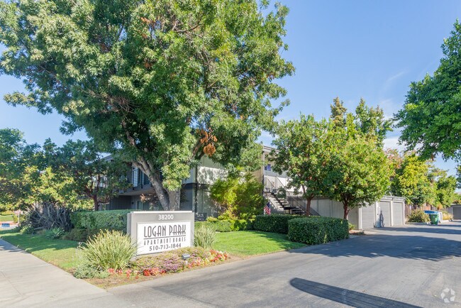 Logan Park - Logan Park