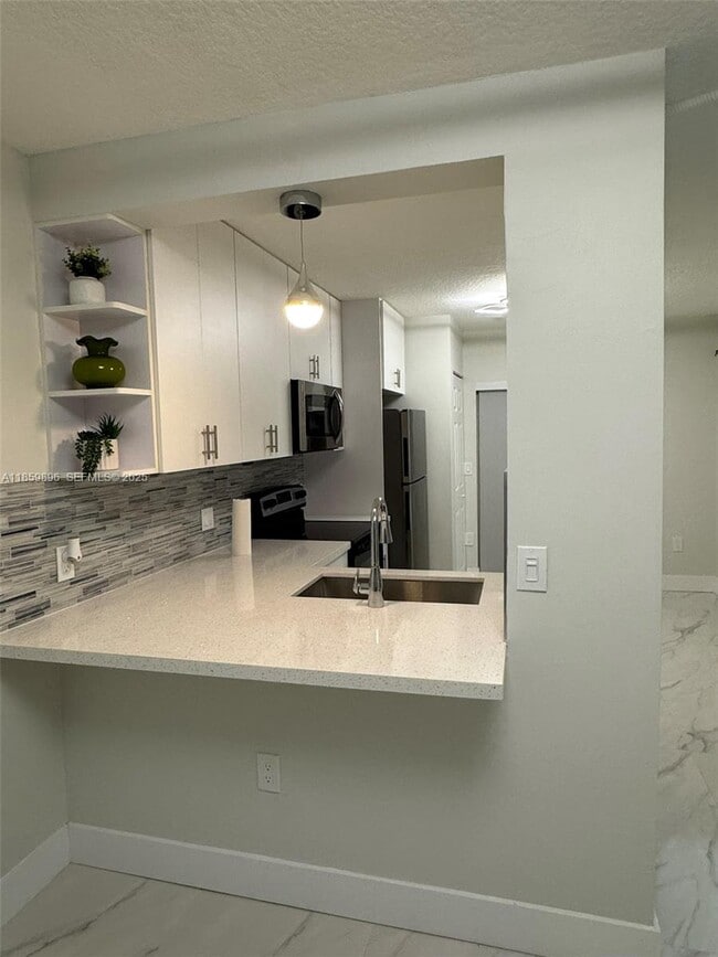 Photo - 7930 NW 7th St