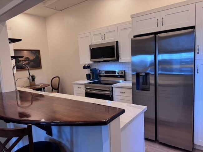 Photo - Beautiful Fully Furnished Studio Apartment with Long Range Views