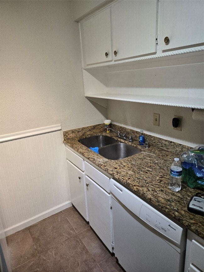 Photo - 5550 N Braeswood Blvd Unit 12