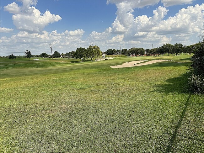 Building Photo - 10634 Lyndon Meadows Dr