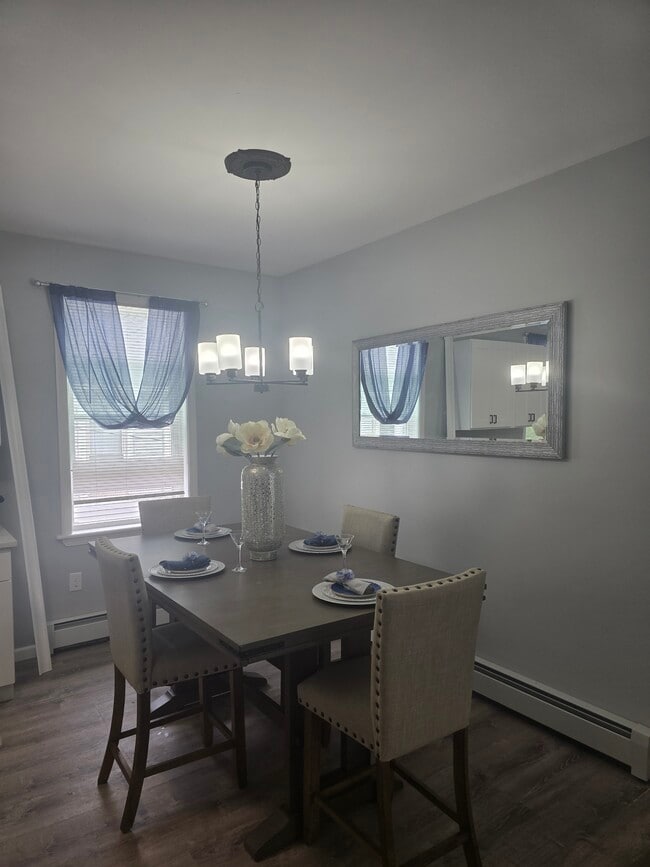 Photo - 32 Homestead Ave Unit Comfy Homestead