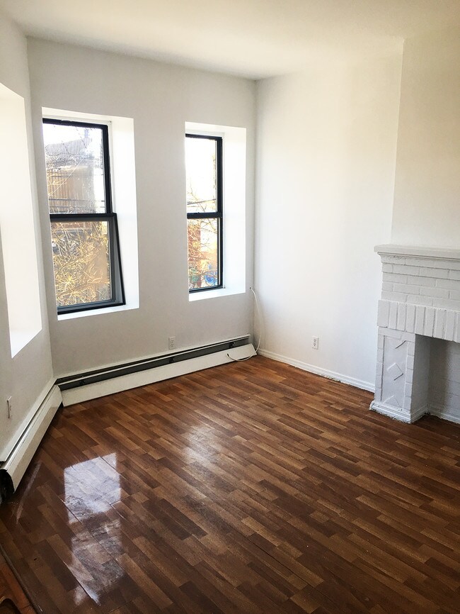 239 Starr St Unit 2l Condo For Rent In Brooklyn Ny Forrent Com