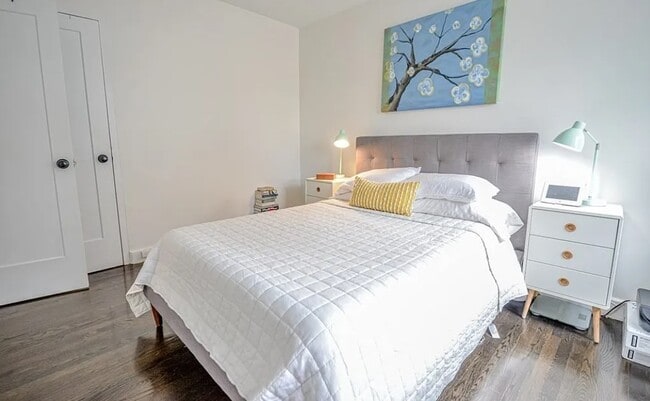 Photo - 8701 Jamaica Ave Unit 2