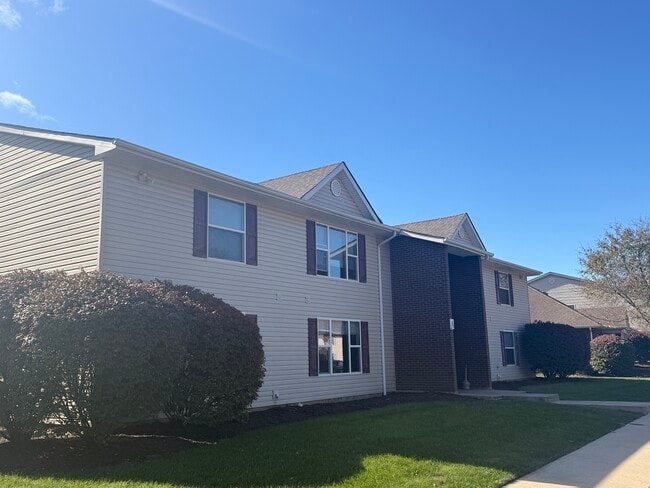 Photo - Owensville Manor