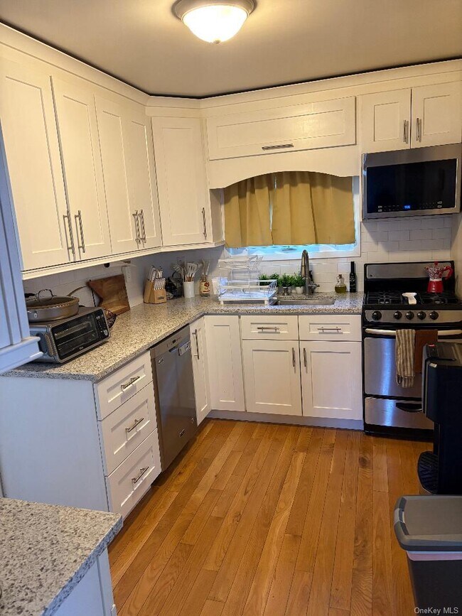 Photo - 64 Tennessee Ave