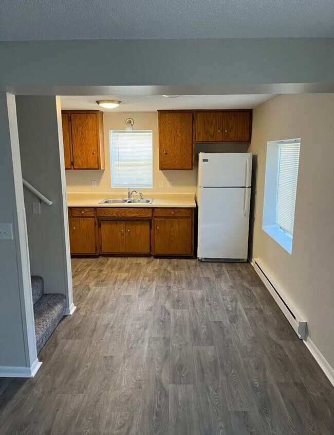 Photo - 116 E Church St Unit 5