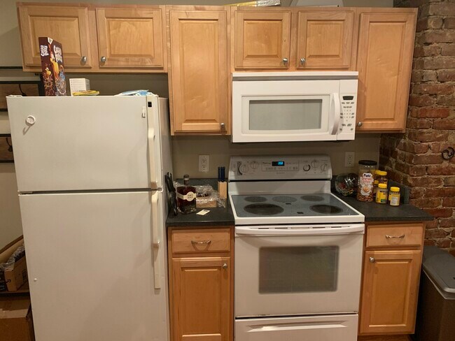 Photo - 65 Burbank St