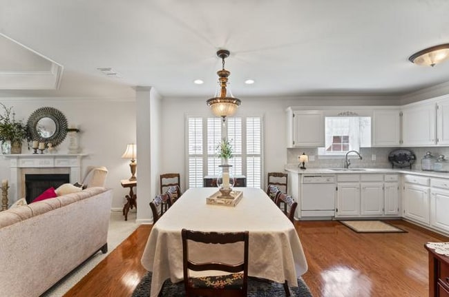 Photo - 2808 Stonehedge Dr