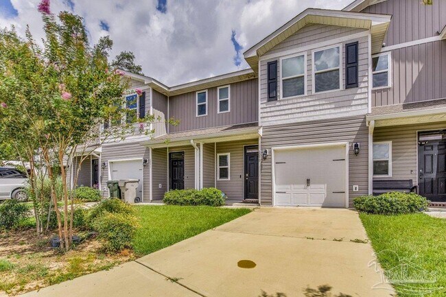 Photo - 6090 Royal Port Ct