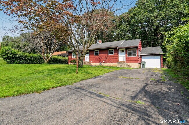 115 Forestview Rd