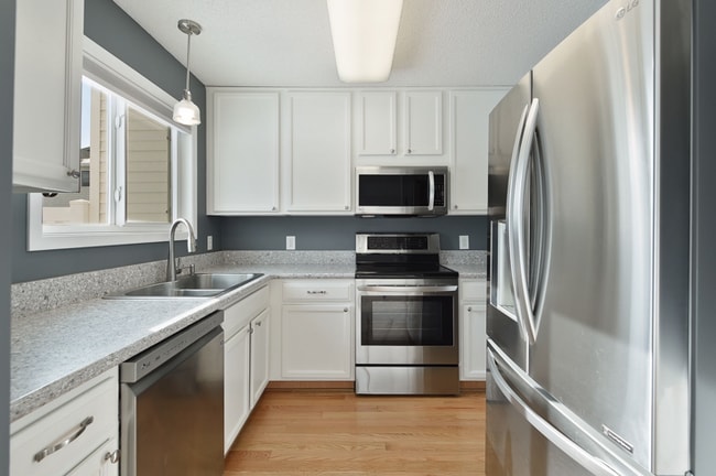 Building Photo - 16163 72nd St NE