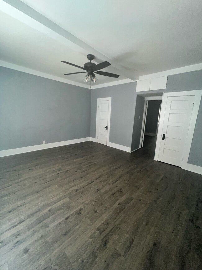 Photo - 732 W Richard Ave Unit 1