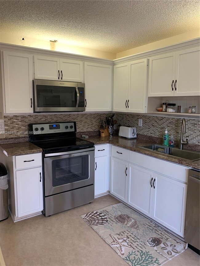 Photo - 8042 SE Villa Cir Unit 8042