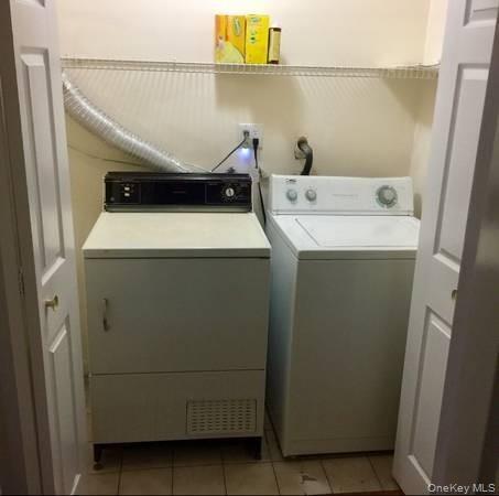 Building Photo - 192 Osborne Rd Unit 1st floor