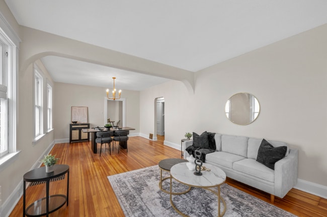 Photo - 7517 Ellis Ave