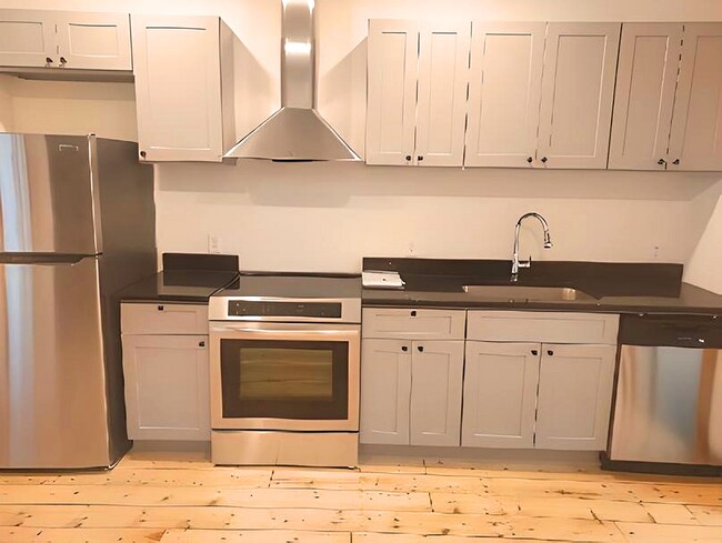 Photo - 257 3rd St