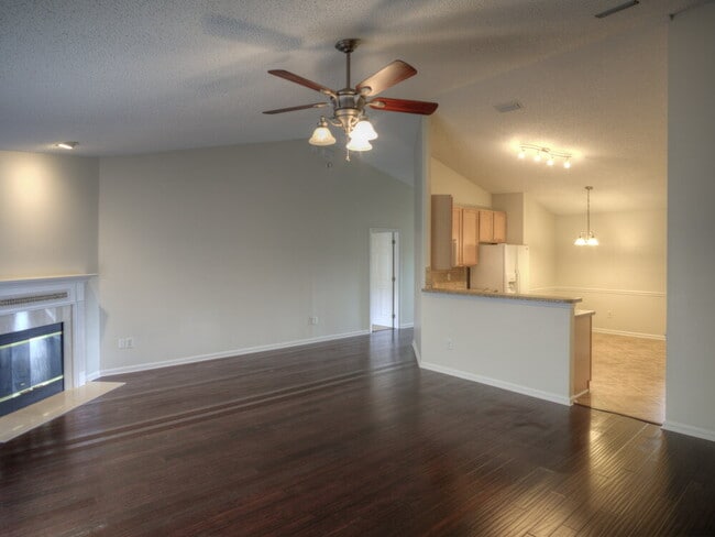 Photo - 3794 Blackthorn Ct