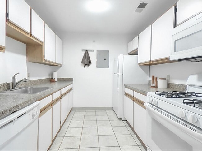 Big Creek Apartments