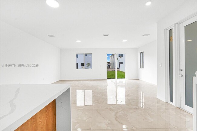 Photo - 22431 SW 125th Ave