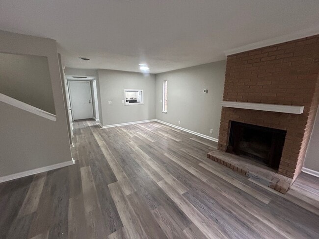 Photo - 240-25 Jamil Road Unit 240-25 Jam