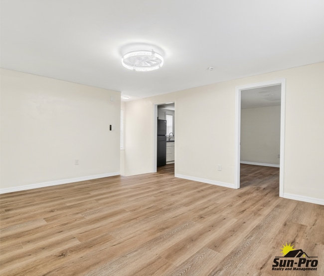 Photo - 213 Live Oak Ave Unit A