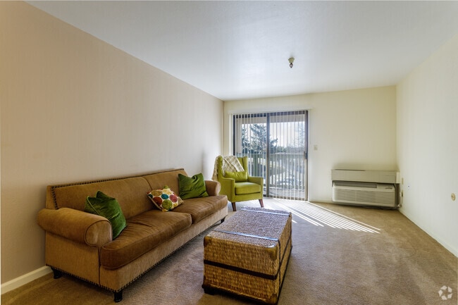 1HAB,1BA-575 ft²
