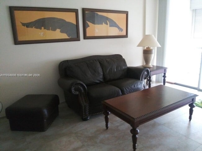 Photo - 116 Royal Pk Dr Unit 2D