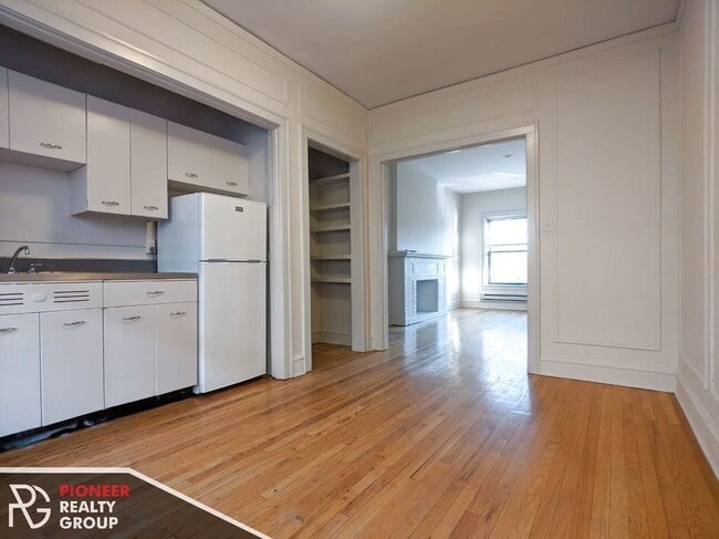 Photo - 1025 Dempster St Unit 1031-W3