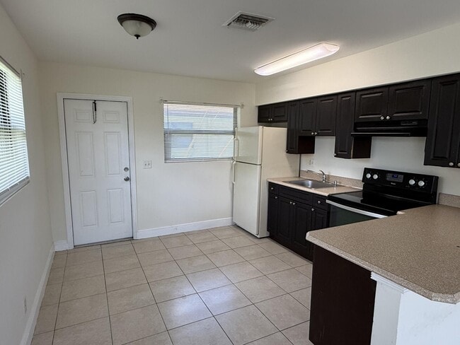 Photo - 2820 Avenue S Unit A1