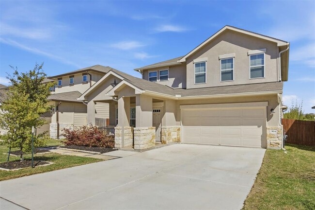 Building Photo - 904 View Dr