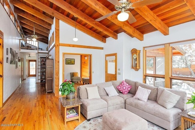 Photo - 2255 Pine Dr