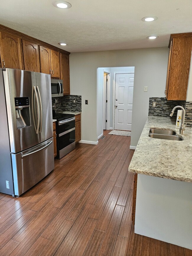 Photo - 70 Strawberry Cir