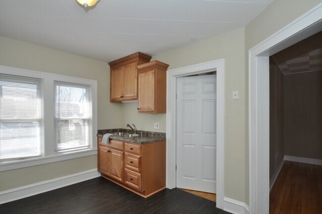 Photo - 133 e Montana st Unidad #1