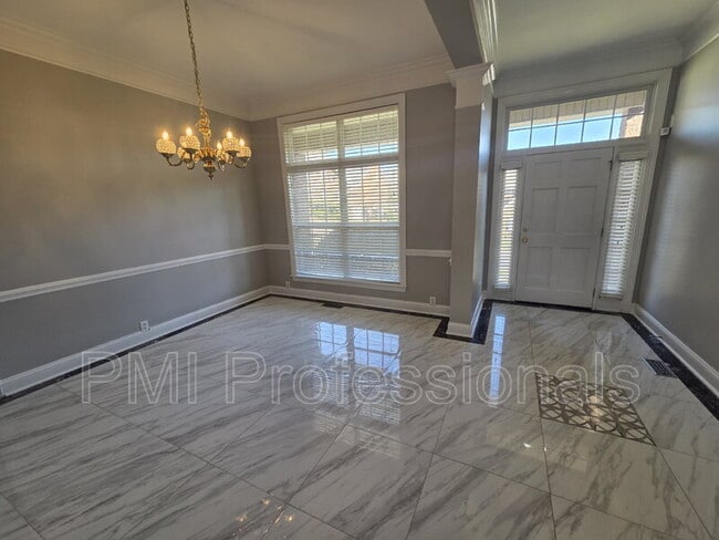 Photo - 315 Shadow Creek Dr