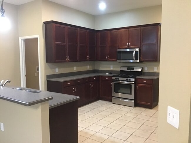 Photo - 16150 Bridgepark Dr