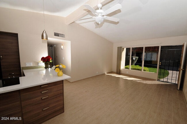 Photo - 1320 E Bethany Home Rd