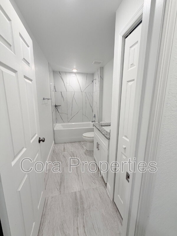 Photo - 401 Pearl St