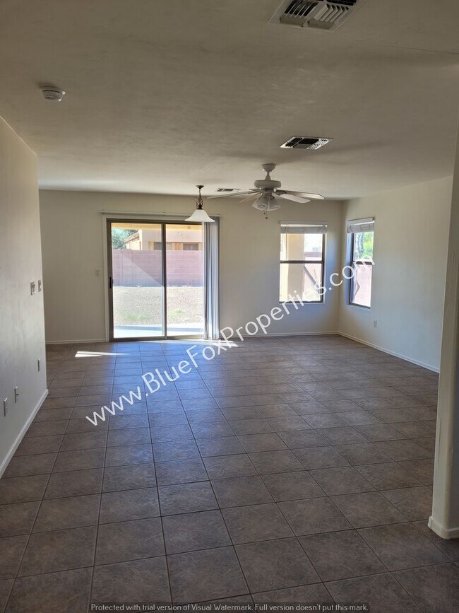 Photo - 11917 W Heyburn Dr