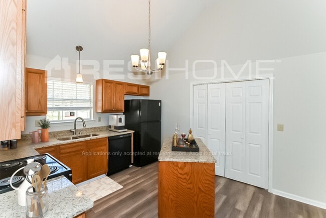 Photo - 6901 Brittany Ln