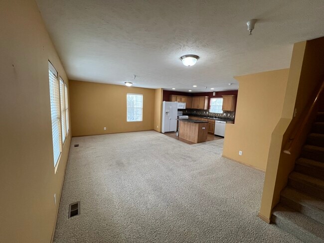 Photo - 5924 N 167th Plaza