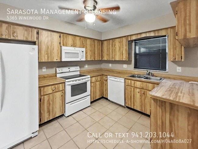 Photo - 5365 Winewood Dr