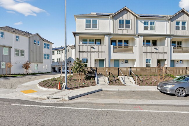 3814 Norbridge Ave Unidad 2