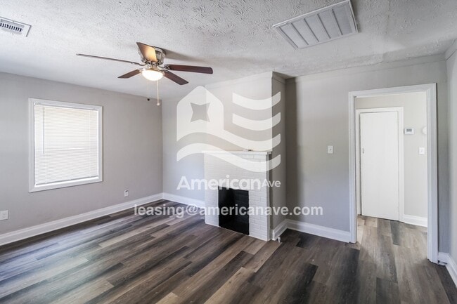 Photo - 1244 Briarwood Ave