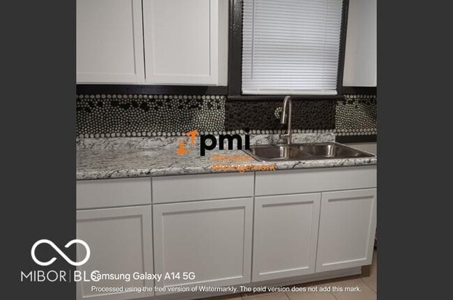 Photo - 1619 S Randolph St