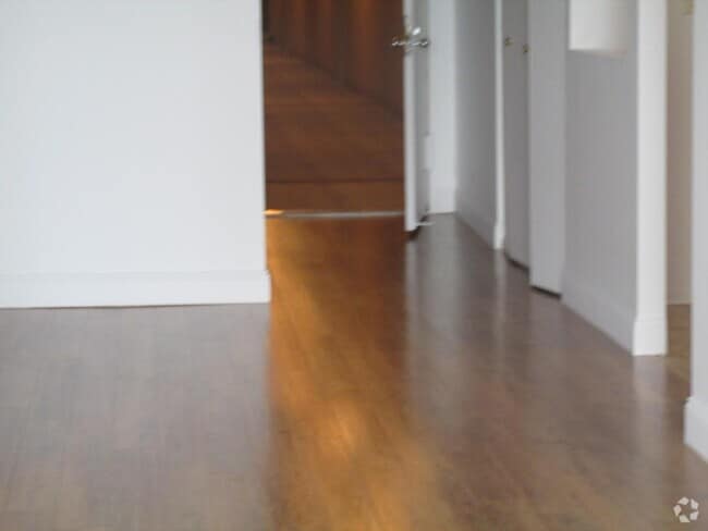 Building Photo - 2 Bay Club Dr Unit 17D Rental